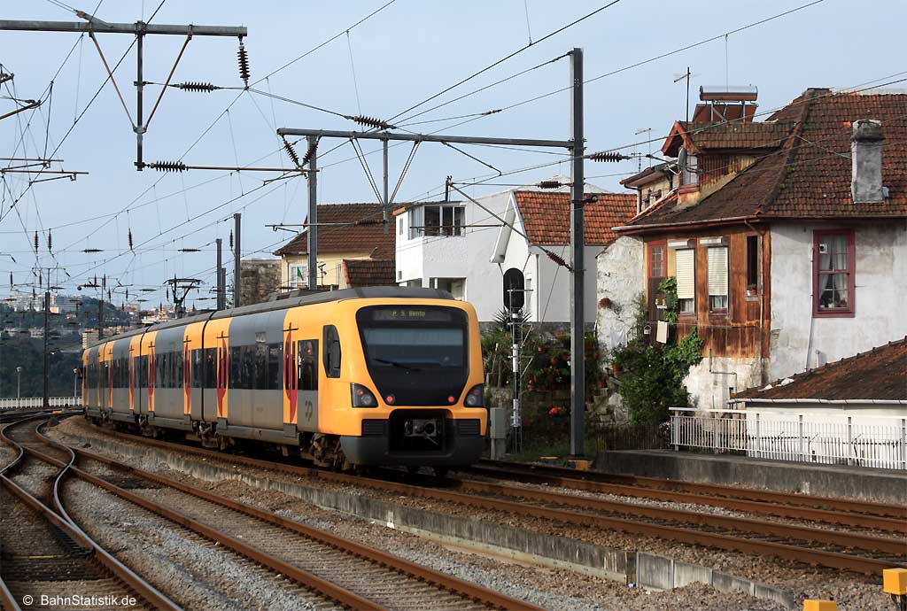 Ein Viriatus auf dem Weg nach Porto São Bento
