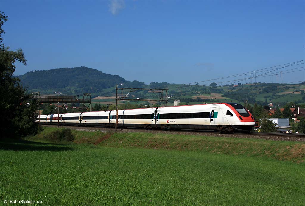 RABDe 500 029-4 am 27.08.09 auf dem Weg nach Basel SBB auf der Bözbergstrecke nahe Frick