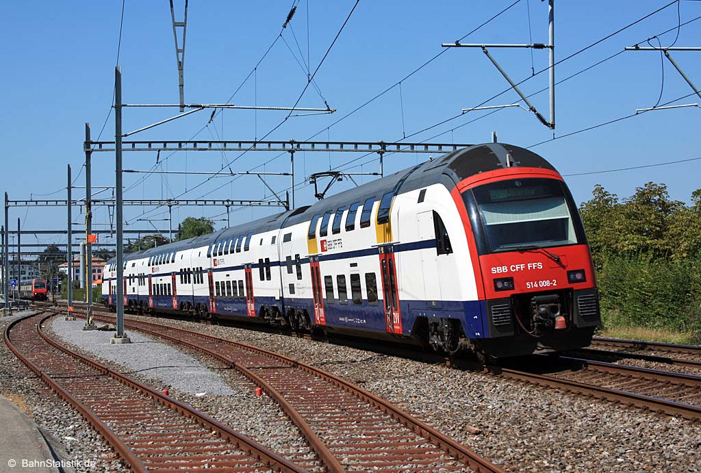 RABe 514 008-8 am 14.08.09 als S8 (Pfäffikon – Winterthur) bei der Einfahrt nach Richterswil